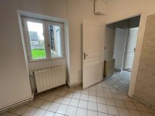 Maison rénovée 5 pièces 83500€