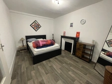 Maison de ville 233m2 ORSENNES (36); 115000€ à saisir!
