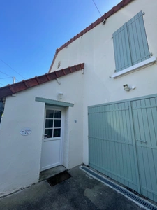 Maison de campagne rénovée avec vue campagne 153000€