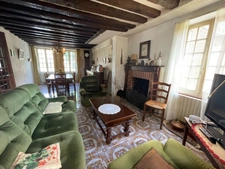 Maison à rénover plus maisonnette 58000€ à saisir!  BUSSIERE DUNOISE (23)