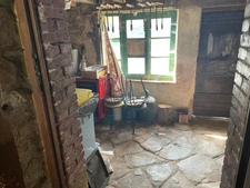 Maison de village avec assainissement aux normes validé !  69000€ à saisir