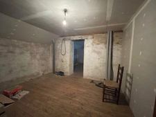 Maison de village avec assainissement aux normes validé !  69000€ à saisir