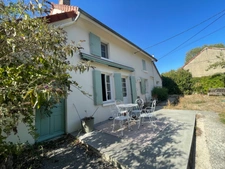 Maison de campagne rénovée avec vue campagne 153000€