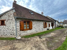 Coup de coeur! Longère rénovée plain pied 135000€  MOUHET (36)
