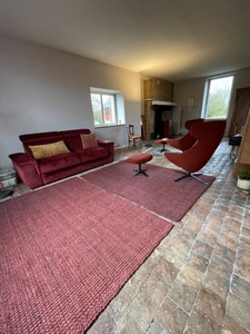 Maison de caractère, dépendances, accès rivière, 199500€ !