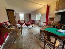 Maison de caractère, dépendances, accès rivière, 199500€ !