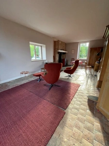 Maison de caractère en pierre, dépendances, accès rivière, 199500€ !