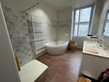 Maison de caractère, dépendances, accès rivière, 199500€ !