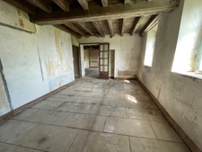 Maison de village à rénover 35000€