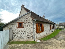 Coup de coeur! Longère rénovée plain pied 135000€  MOUHET (36)