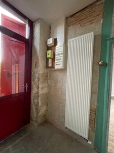 Maison de caractère en pierre, dépendances, accès rivière, 199500€ !