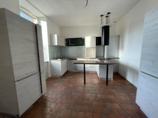 Maison de caractère en pierre, dépendances, accès rivière, 199500€ !