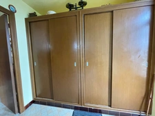 Maison en pierre en bon état avec dépendance 85500€