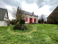 Maison de caractère, dépendances, accès rivière, 199500€ !