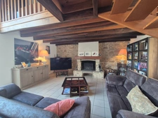 SAINT-LYPHARD. Belle chaumière de caractère de 188m2 sur 2964m2 de terrain