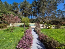 Belle maison de 126m2 avec piscine au calme sur magnifique parcelle arborée de 2645m2