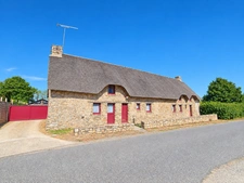 SAINT-LYPHARD. Belle chaumière de caractère de 188m2 sur 2964m2 de terrain