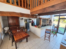 SAINT-LYPHARD. Belle chaumière de caractère de 188m2 sur 2964m2 de terrain