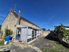 Maison en pierre de 84m2- Terrain clos de 694m2