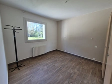 Belle maison de 126m2 avec piscine au calme sur magnifique parcelle arborée de 2645m2