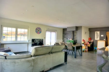 Metzervisse: 4 chambres, jardin, grand parking, grenier aménageable. Grande maison lumineuse.