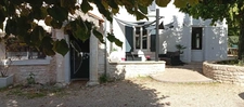 Vouillé – Maison de caractère 150 m² – Terrain arboré de 1100 m² – Coup de cœur assuré