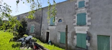 Demeure de Charme avec Potentiel Infini au Cœur du Marais Poitevin