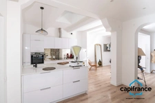 83 Ollioules La Courtine, Maison entierement rénovée avec goût, de 123 m2 (avec un studio) sur 386 m2 stationnement facile