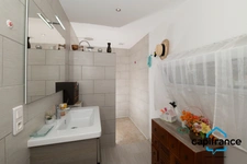 83 Toulon 4chemins/le Baou, Villa 120m2 ( et plus de 35  m2 buanderie, annexe) vue mer calme 6 pieces 1053 m2