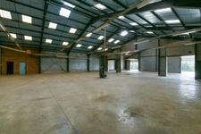 Veynes/Aspres sur Buech/ ZA La Condamine 05140 Local industriel 1000m2/ parcelle de 5000 m2