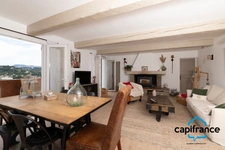 Ollioules:  Villa de caractére rénovée de 175m2 sur 726 m2 au calme, 2 appartements T4 de 105 2 et un T2/3 de 70m2 village à pied