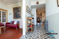 06. Grasse. Elegant apartment of 180m² (150m² living space) with sea view, very quiet, 200m² garden, 2 parking spaces, several outbuildings