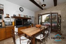 Magnificent Character House, Close to town center, quiet, not overlooked, swimming pool, garage, annex