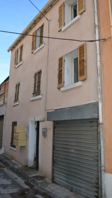 Immeuble à vendre Toulon Belle rentabilité 5 studios meublés et garage