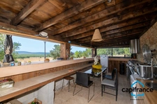 83 Haut Var Régusse Gorge du verdon Magnifique Domaine constitué par un ensemble de prés de 850m² de plancher sur 18000m2