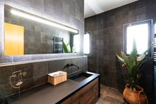Magnificent contemporary villa, entirely on one level, of 200 m2 on a plot of 1000 m2. 