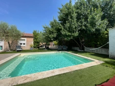 Villa de plain pied,  4 chambres, piscine, terrain 600 m, au calme sans vis à vis