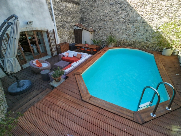 Magnifique Maison de Caractère, Proximité centre ville, calme, sans vis à vis, piscine, garage, annexe sur 462m2 de terrain