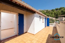 83 Toulon 4chemins/le Baou, Villa 120m2 ( et plus de 35  m2 buanderie, annexe) vue mer calme 6 pieces 1053 m2