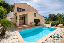 La Seyne sur mer/proche Six fours Villa de 100m2 au calme, piscine, garage, belle vue.