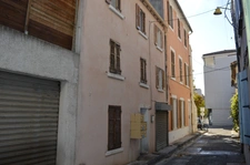 Immeuble à vendre Toulon Belle rentabilité 5 studios meublés et garage
