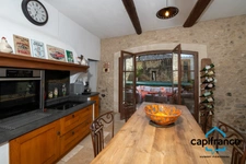 Magnificent Character House, Close to town center, quiet, not overlooked, swimming pool, garage, annex