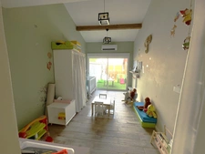 Villa de plain pied,  4 chambres, piscine, terrain 600 m, au calme sans vis à vis