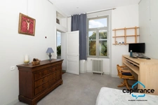 06. Grasse. Appartement Bourgeois de 180m² (150m² loi carrez) vue Mer, très calme, Jardin de 200m², 2 places de parkings, plusieurs annexes