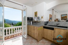 83 Toulon 4 chemins/le Baou, Villa 118m2 ( et plus de 35  m2 buanderie, annexe) vue mer calme 6 pieces 1053 m2
