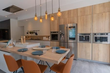 Magnificent contemporary villa, entirely on one level, of 200 m2 on a plot of 1000 m2. 