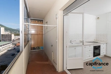 Aiguillon, Toulon, Appartement T3/4 de 85m2 Exposé Sud dernier étage, ascenseur, traversant.
