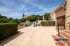 La Seyne sur mer/proche Six fours Villa de 100m2 au calme, piscine, garage, belle vue.