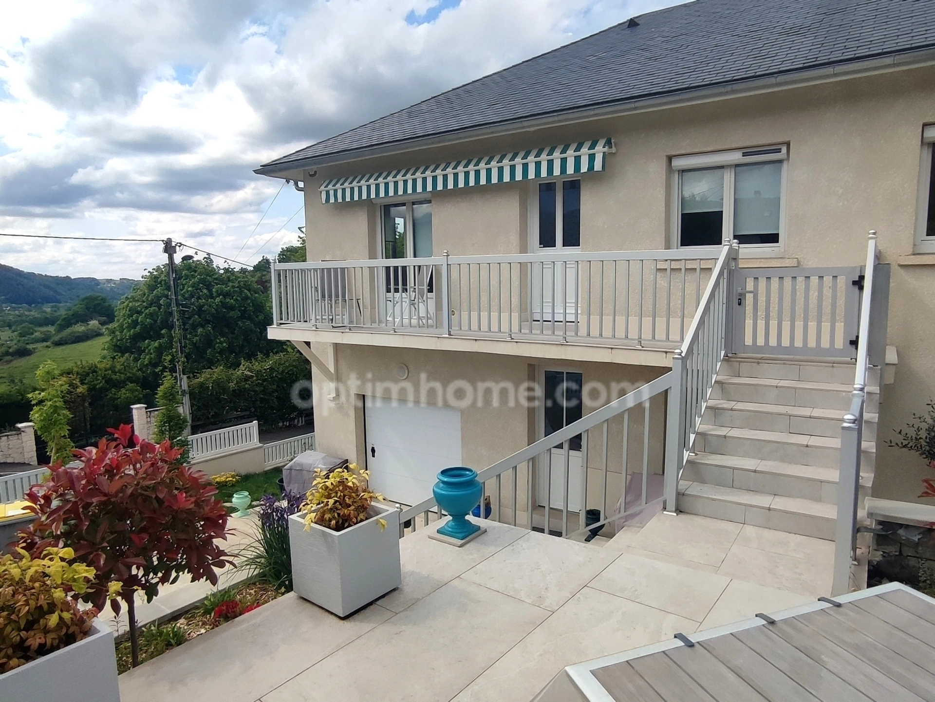 Maison 8 pièces 190 m² · à Bagneres de Bigorre · 190 m² · 329 000 €