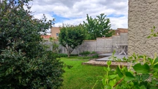 Maison 115 m² avec extérieur  400 m² et beau potentiel à Bressuire Quartier Saint-Porchaire